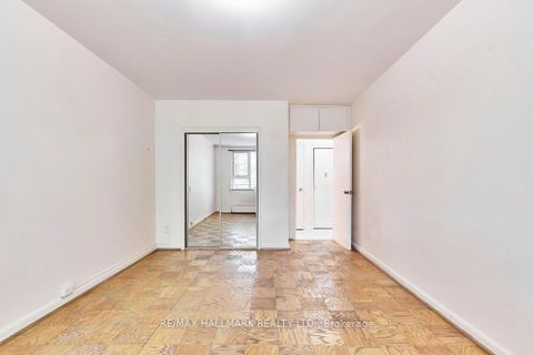 Photo 16 at 209 - 40 Glen Road, Moore Park, Toronto