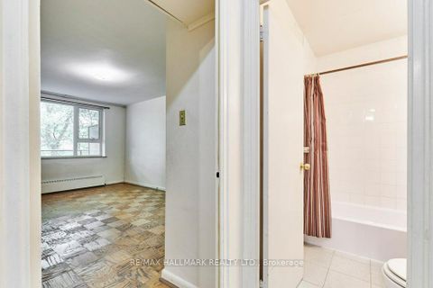 Photo 17 at 209 - 40 Glen Road, Moore Park, Toronto