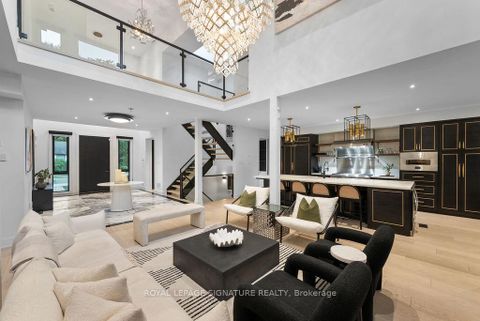 Photo 11 at 102 Midland Avenue, Cliffcrest, Toronto