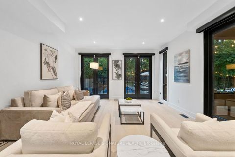 Photo 17 at 102 Midland Avenue, Cliffcrest, Toronto