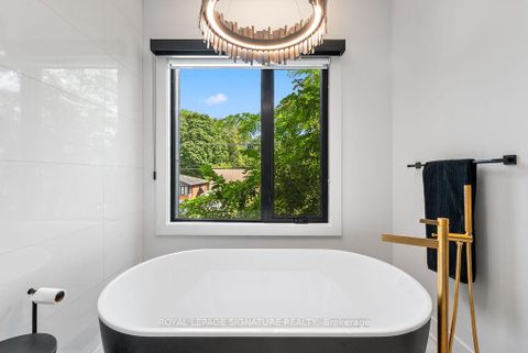 Photo 27 at 102 Midland Avenue, Cliffcrest, Toronto
