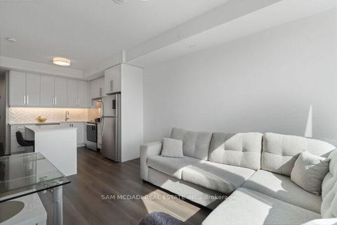 Photo 9 at 318 - 3200 William Coltson Avenue, JM Joshua Meadows, Oakville