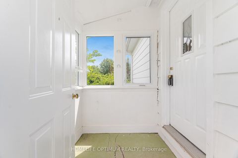 Photo 7 at 132 Eagle Street, Central Newmarket, Newmarket