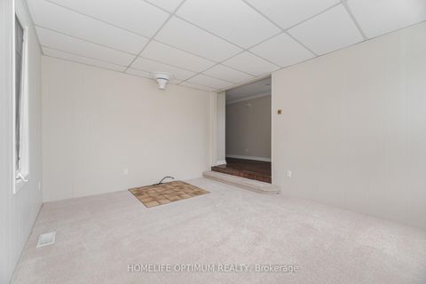 Photo 20 at 132 Eagle Street, Central Newmarket, Newmarket