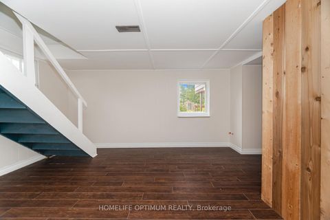 Photo 26 at 132 Eagle Street, Central Newmarket, Newmarket