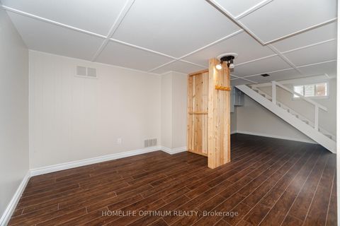 Photo 27 at 132 Eagle Street, Central Newmarket, Newmarket