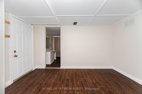 Photo 28 at 132 Eagle Street, Central Newmarket, Newmarket