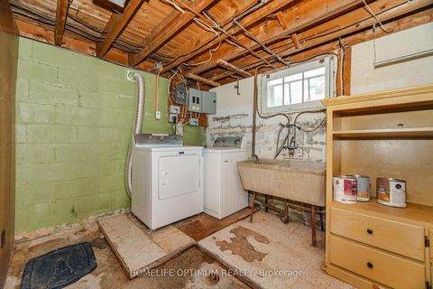 Photo 30 at 132 Eagle Street, Central Newmarket, Newmarket