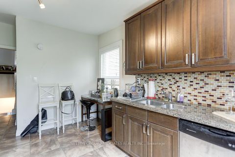 Photo 4 at 69 Palmerston Avenue, Bellwoods, Toronto
