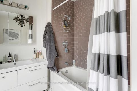 Photo 9 at 69 Palmerston Avenue, Bellwoods, Toronto Photo 9 at 69 Palmerston Avenue, Bellwoods, Toronto