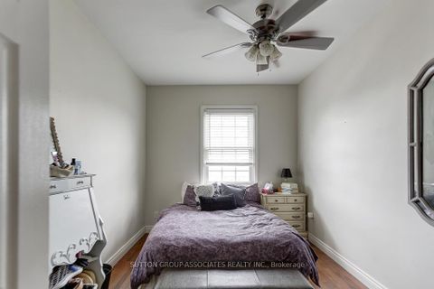 Photo 16 at 69 Palmerston Avenue, Bellwoods, Toronto