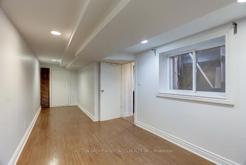 Photo 20 at 69 Palmerston Avenue, Bellwoods, Toronto