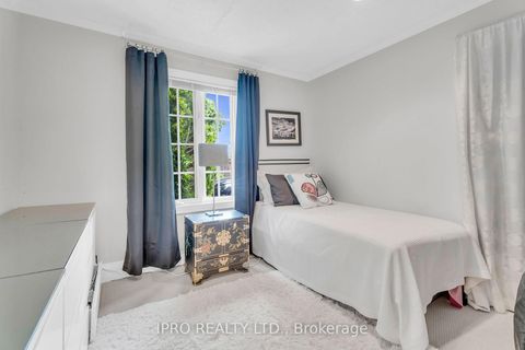 Photo 28 at 2295 Belyea Street, BR Bronte, Oakville