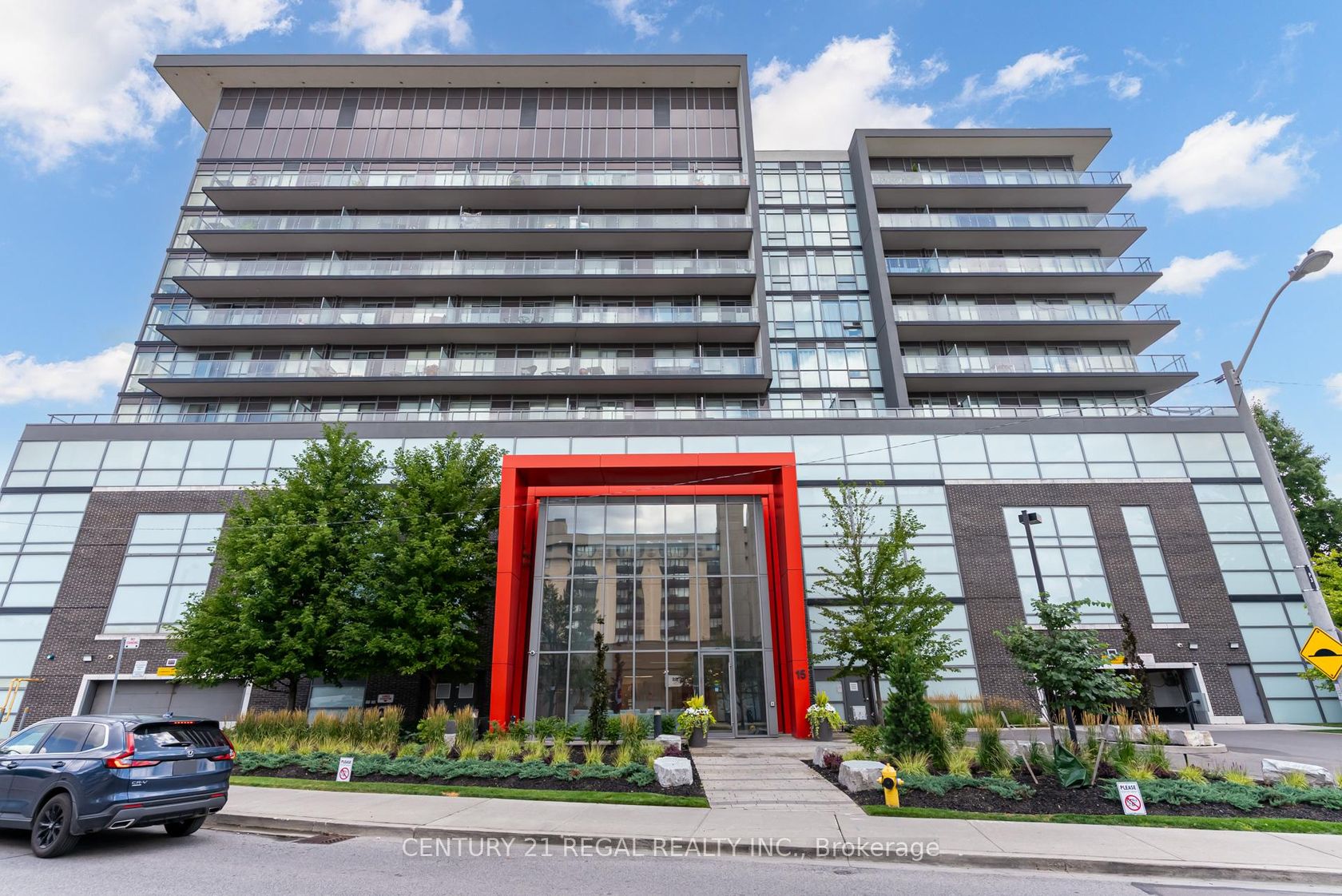 710 - 15 James Finlay Way, CFB, Toronto 