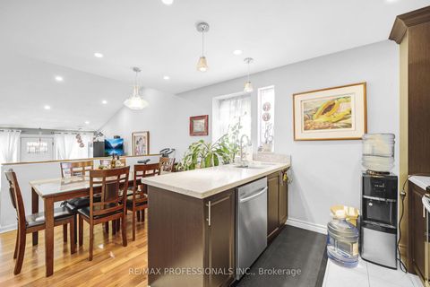 Photo 6 at 133 - 256 John Garland Boulevard, Clairville, Toronto