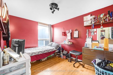 Photo 14 at 133 - 256 John Garland Boulevard, Clairville, Toronto