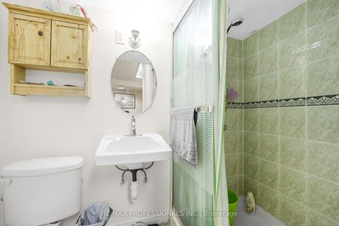Photo 15 at 133 - 256 John Garland Boulevard, Clairville, Toronto