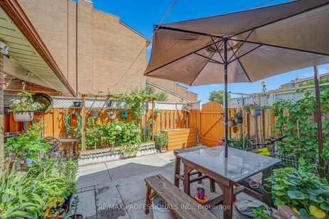 Photo 17 at 133 - 256 John Garland Boulevard, Clairville, Toronto
