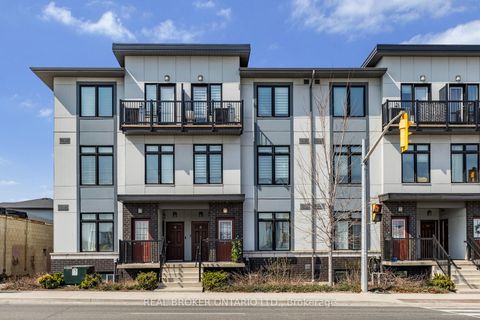 Photo 15 at 21 - 630 Rogers Road, Eglinton West, Toronto