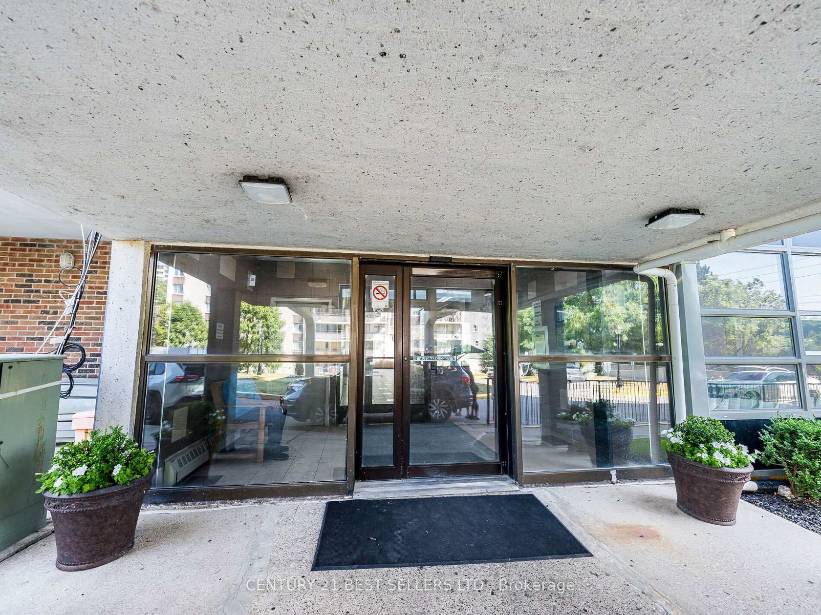 1410 - 3380 Eglinton Avenue E, Scarborough Village, Toronto 