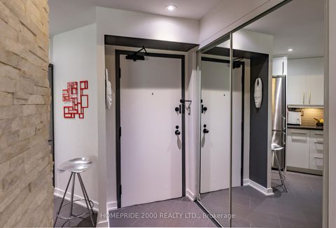 Photo 2 at 315 - 24 Wellesley Street W, Bay Street Corridor, Toronto
