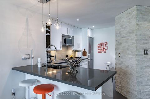 Photo 5 at 315 - 24 Wellesley Street W, Bay Street Corridor, Toronto