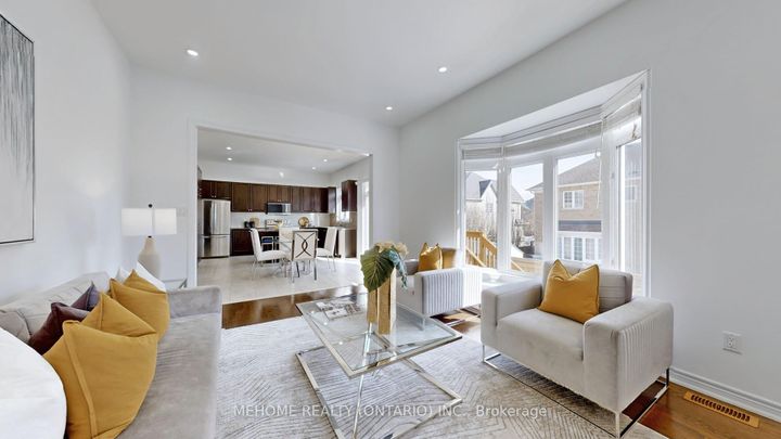 Photo 10 at 247 Selwyn Road, Jefferson, Richmond Hill
