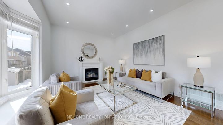 Photo 12 at 247 Selwyn Road, Jefferson, Richmond Hill