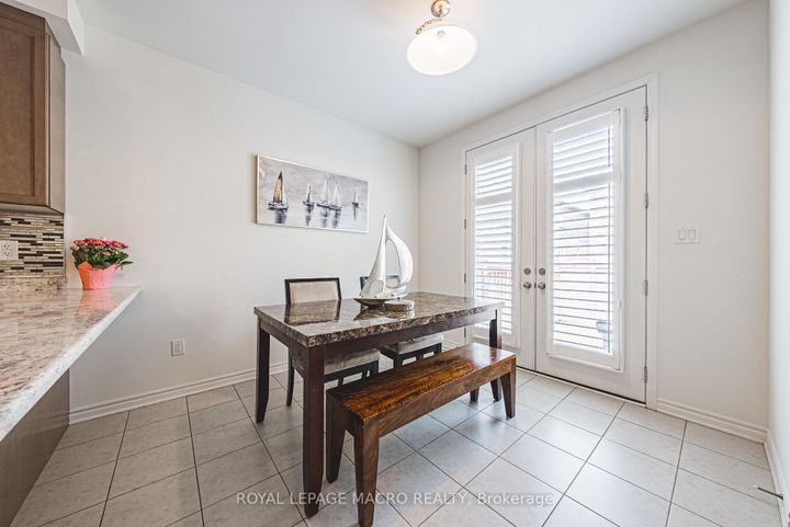 Photo 14 at 728 Kennedy Circle W, CB Cobban, Milton