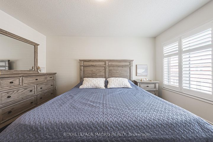 Photo 20 at 728 Kennedy Circle W, CB Cobban, Milton