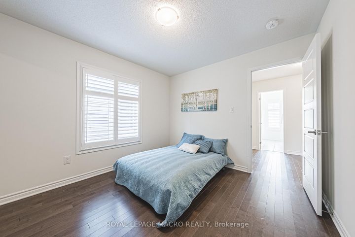 Photo 32 at 728 Kennedy Circle W, CB Cobban, Milton