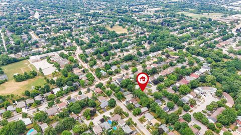 Photo 10 at 1342 Roylen Road, CP College Park, Oakville