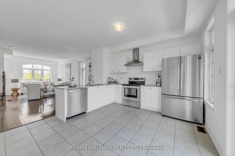 Photo 8 at 284 King Road, Oak Ridges, Richmond Hill