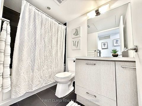 Photo 4 at 1413 - 87 Peter Street, Waterfront Communities C1, Toronto