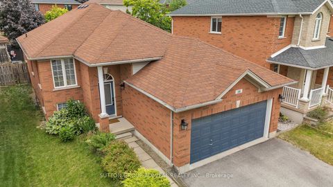 Photo 4 at 16 Empire Drive, Shore, Barrie