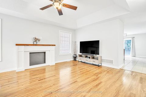 Photo 7 at 16 Empire Drive, Shore, Barrie