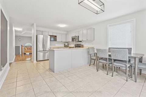 Photo 11 at 16 Empire Drive, Shore, Barrie