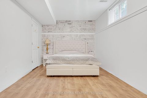 Photo 35 at 16 Empire Drive, Shore, Barrie