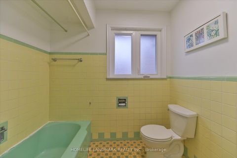 Photo 25 at 1 Hawksbury Drive, Bayview Village, Toronto