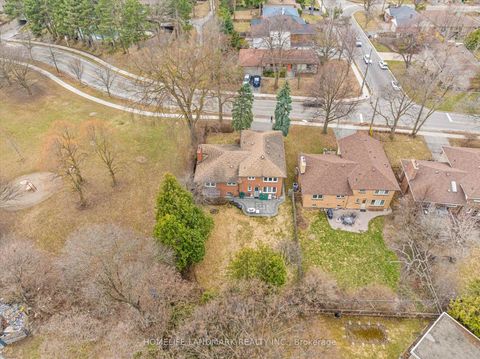 Photo 34 at 1 Hawksbury Drive, Bayview Village, Toronto