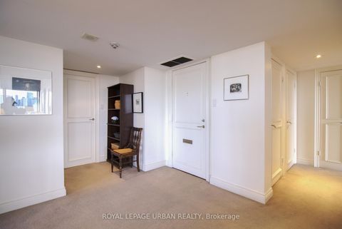 Photo 4 at 1502/03 - 20 Avoca Avenue, Moore Park, Toronto