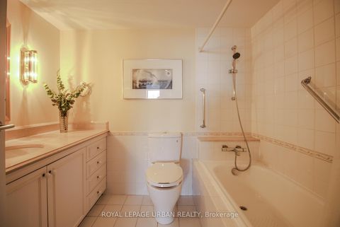 Photo 14 at 1502/03 - 20 Avoca Avenue, Moore Park, Toronto