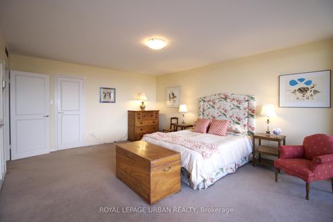 Photo 20 at 1502/03 - 20 Avoca Avenue, Moore Park, Toronto