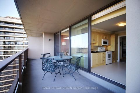 Photo 25 at 1502/03 - 20 Avoca Avenue, Moore Park, Toronto