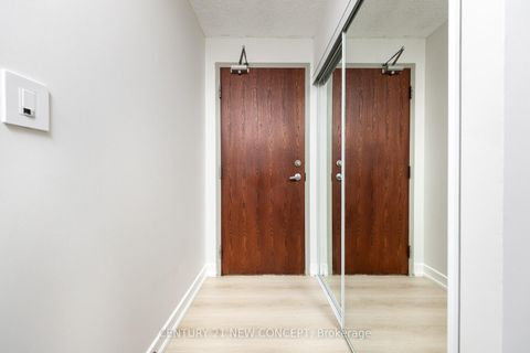 Photo 11 at 2312 - 18 Harrison Garden Boulevard, Willowdale East, Toronto