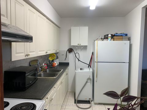 Photo 8 at # 606 - 100 Dundalk Drive, Dorset Park, Toronto