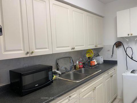 Photo 10 at # 606 - 100 Dundalk Drive, Dorset Park, Toronto