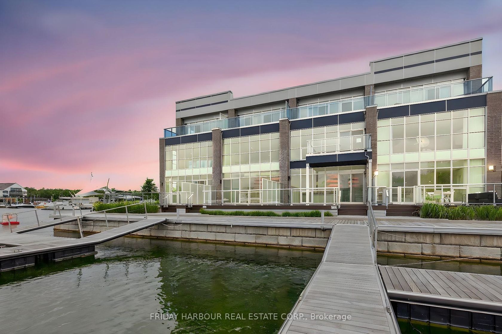 3792 Ferretti Court, Rural Innisfil, Innisfil photo number 2