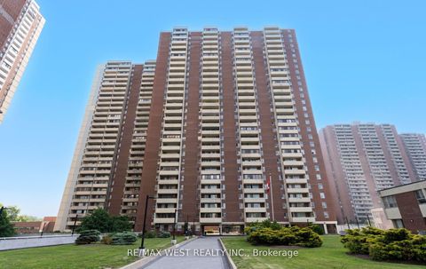 Photo 0 at 2910 - 5 Massey Square, Crescent Town, Toronto