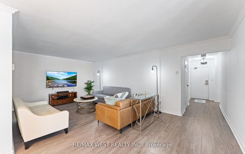 Photo 5 at 2910 - 5 Massey Square, Crescent Town, Toronto Photo 5 at 2910 - 5 Massey Square, Crescent Town, Toronto